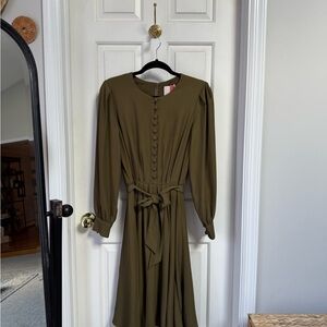 GalMeetsGlam Madelyn Elegant Olive Green Button-Down Dress